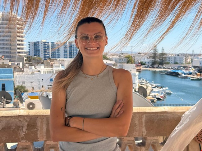 Al Madina room host image