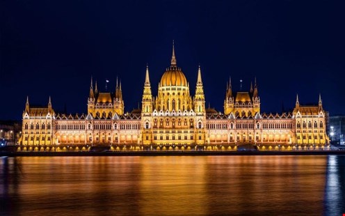 Budapest hungary accommodation for digital nomads