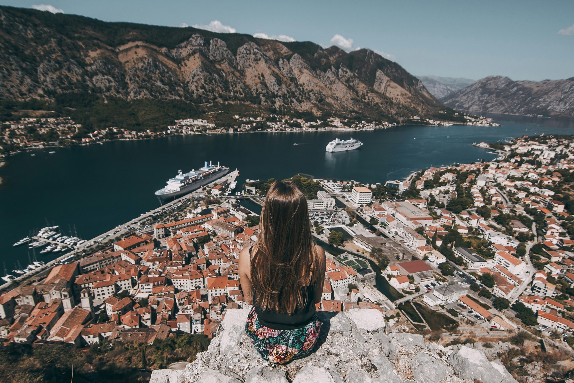 Digital Nomads accommodation in Montenegro Coast)