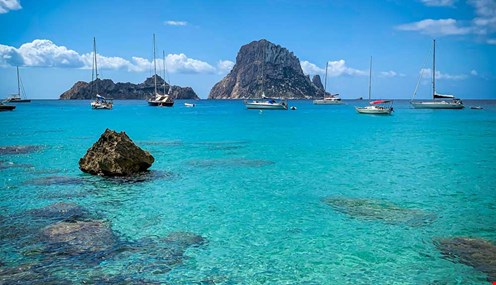 spain/5c07f0c5-ffd8-41c5-ac28-90ee18a654d1_ibiza.jpg 513 Nomad Stays