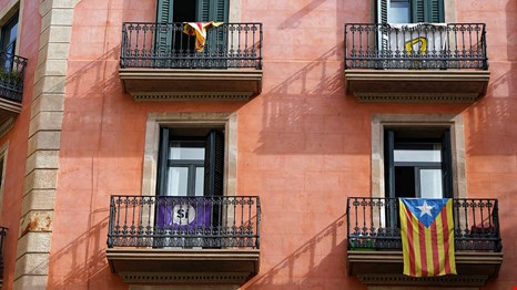 Barcelona spain accommodation for digital nomads