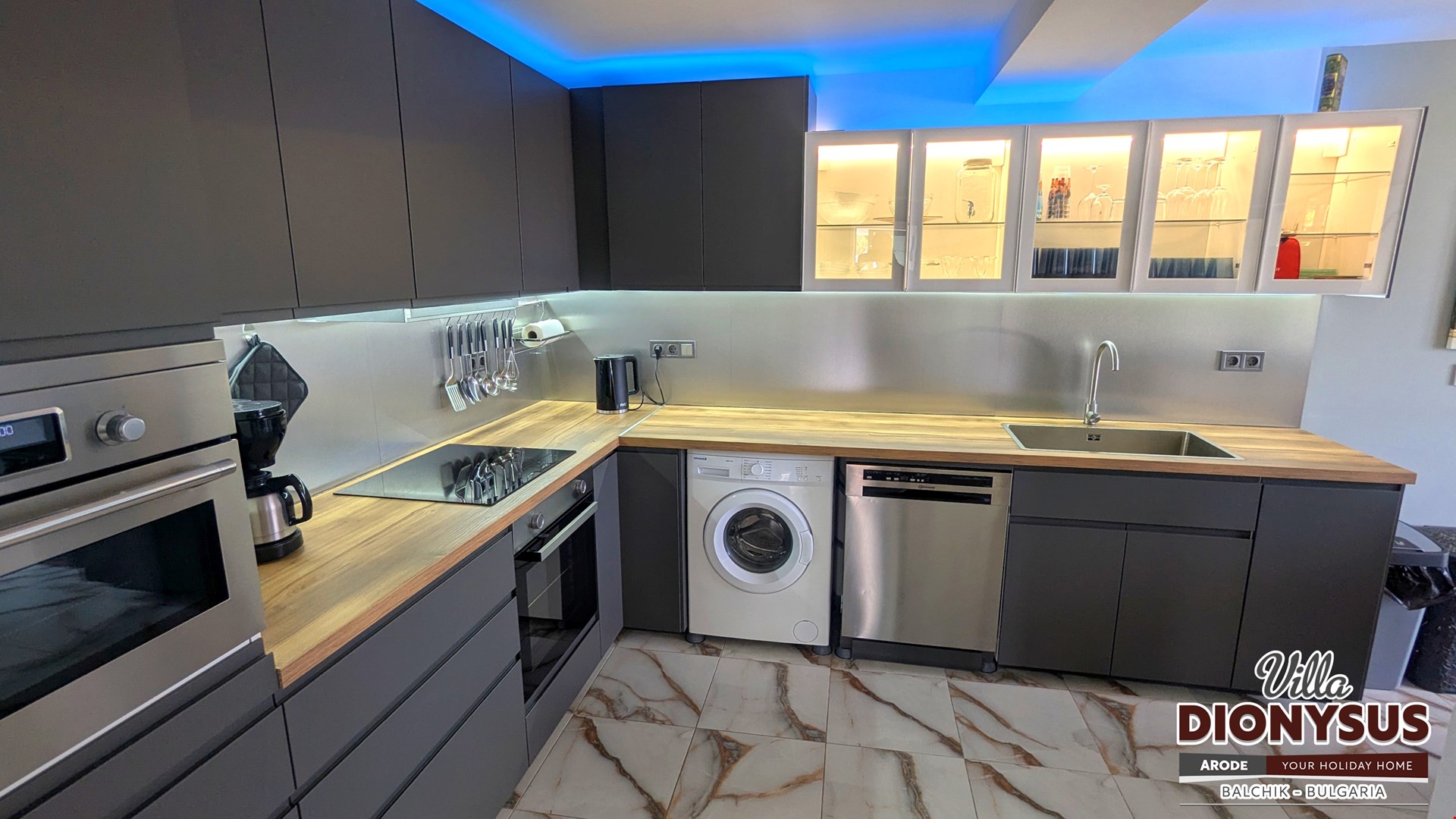 Hotel Balchik Bulgaria nomad remote fe414505-63d9-46b1-b235-94fc92aff835_Kitchen1.jpg