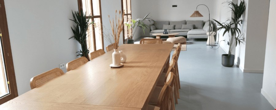 Nomad Excel Panama - Entrepreneurship Bootcamp room workspace image acaa561c-2f6f-41d5-86b1-66c731fd6fca_PalmaColivingGomilaMallorca2min19201.jpg