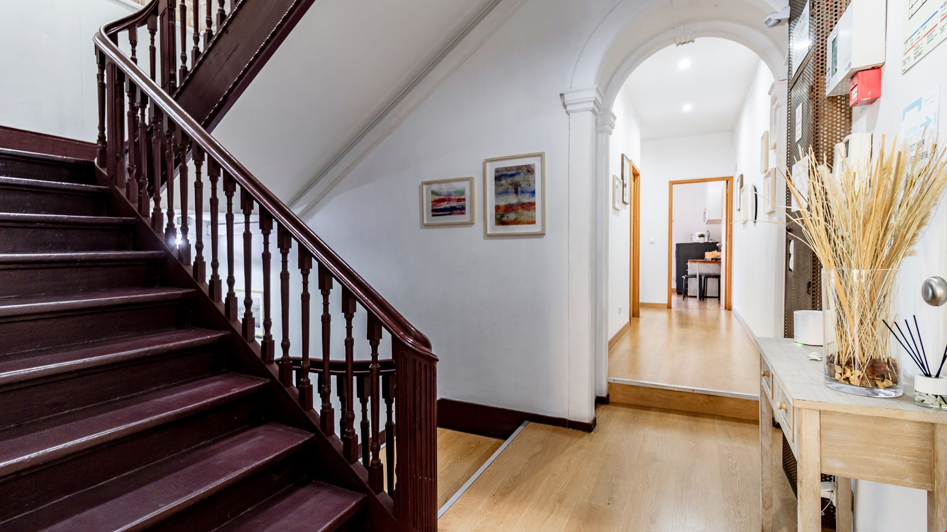 Hotel Vitória - Porto Portugal nomad remote 9659884f-fcea-406f-88ad-5663226740a7_1bc.jpg