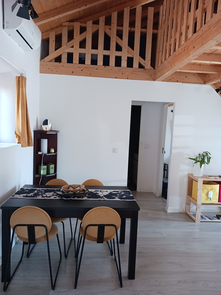 Casa do Sol Nascente room workspace image 40d2ab70-675b-4981-afd8-f8ca224abe6e_1000038074.jpg,ee001213-c8fc-4dc0-bb75-2774705f5a4d_1000038073.jpg