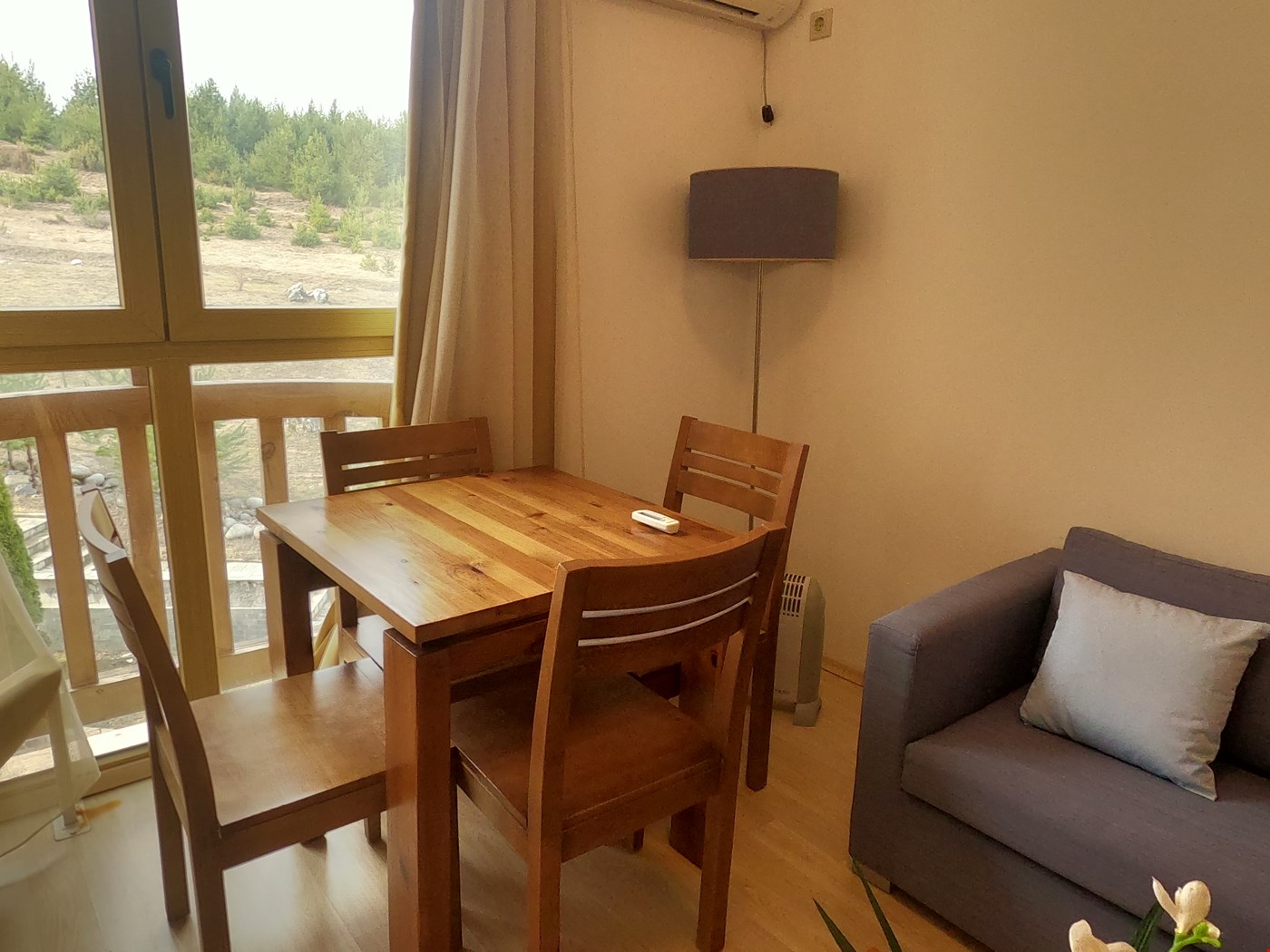 Hotel Bansko Bulgaria nomad remote dcce36c8-38fb-4cab-a5fd-876b60806478_GOPR0063.JPG