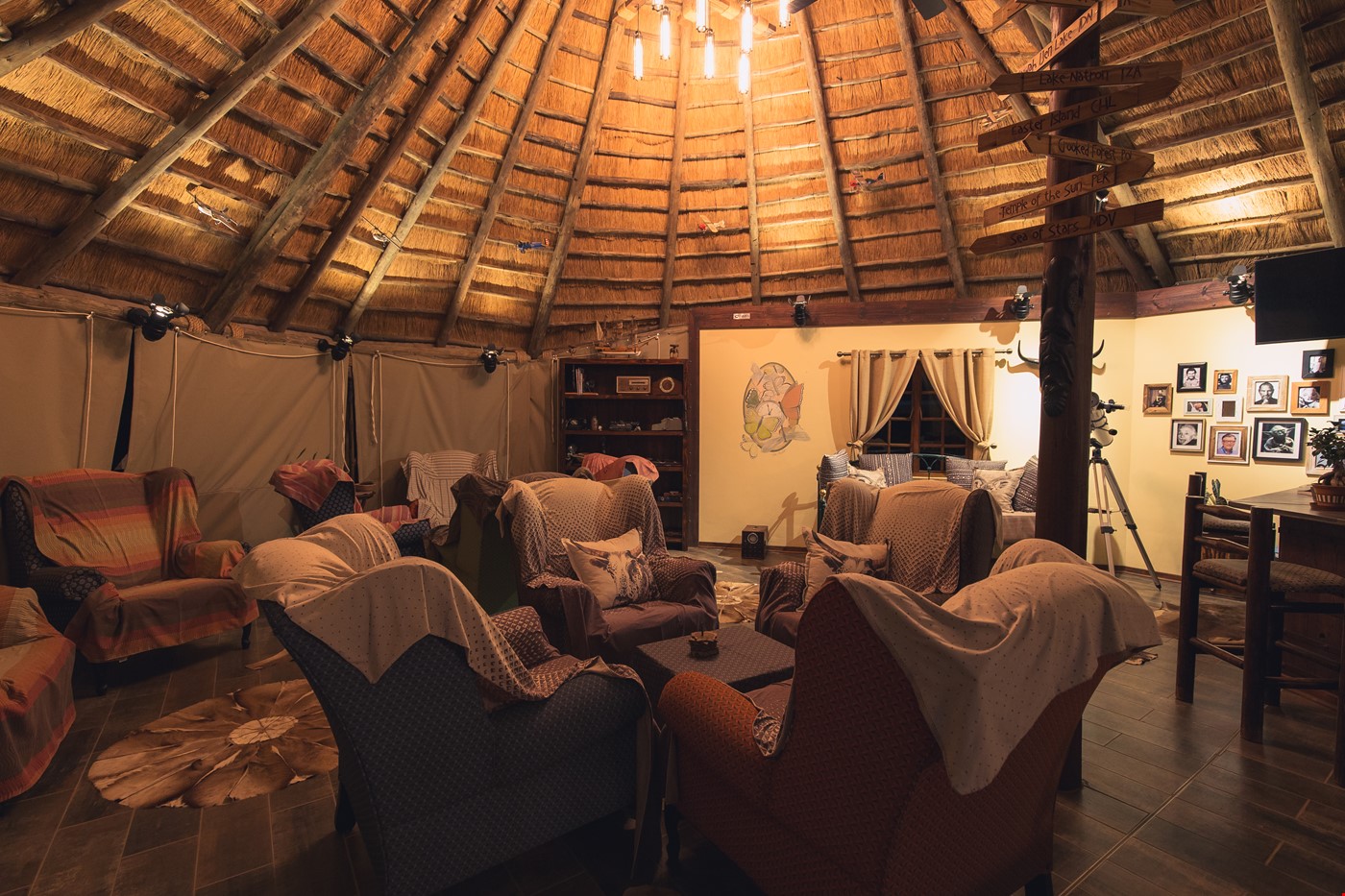 Hotel Mokolodi 2 Botswana nomad remote 06f2b66d-19b1-4d76-84c1-92ea361bf502_MG1377.jpg