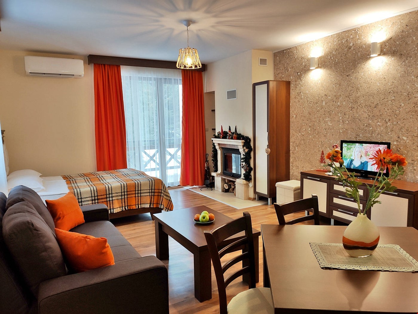Hotel Smolianskite ezera Bulgaria nomad remote 79cc1c20-e1d5-4a8f-84d8-fcad68b5aefa_1img-20201223-135811-1600x1200.jpg