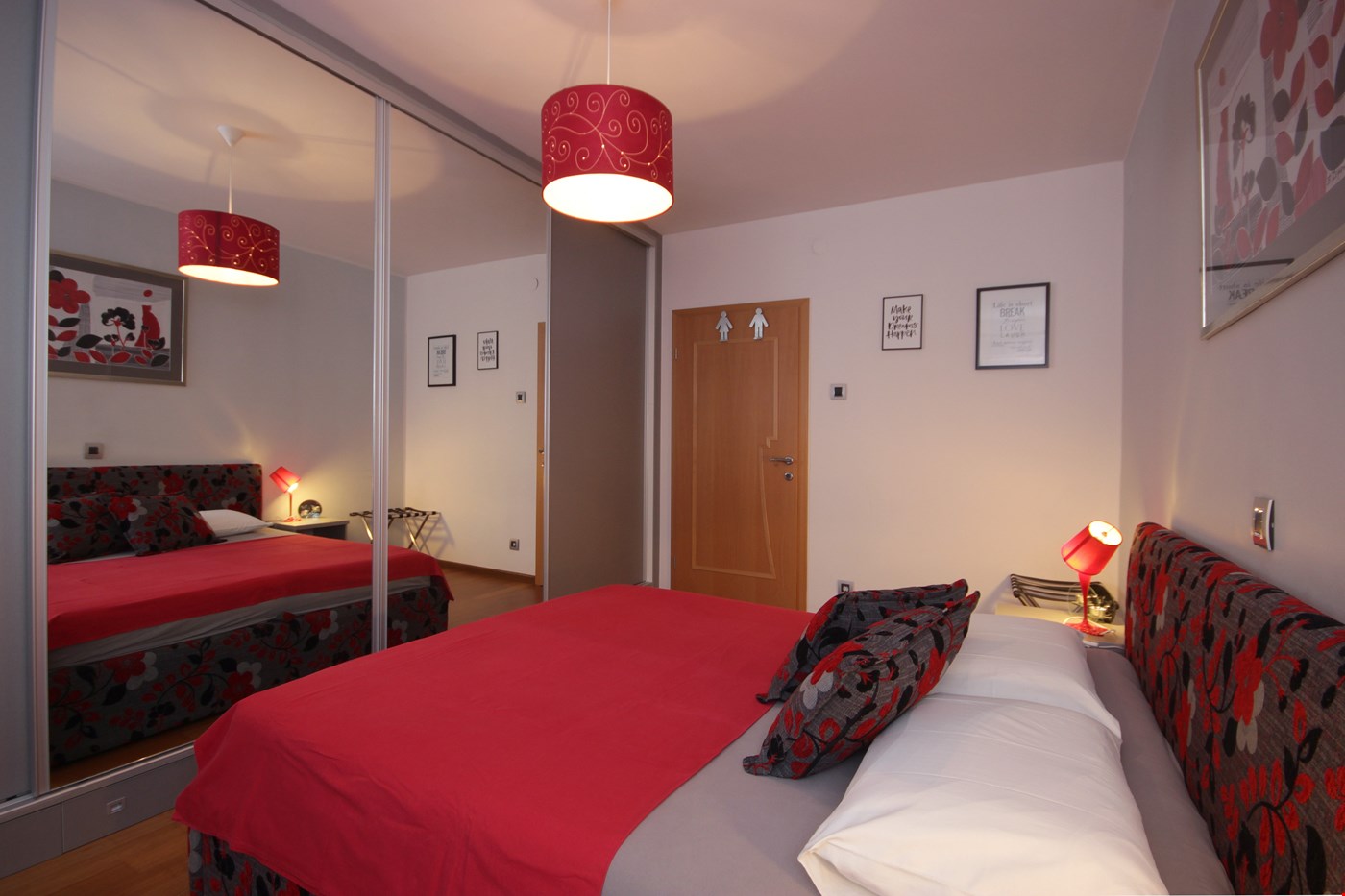 Hotel Pula Croatia nomad remote c4e5a0aa-e1fc-4084-a379-c234437d2408_003.jpg