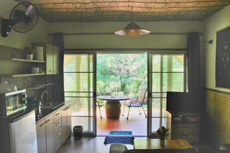 Pink Kangaroo Cafe and Bungalows - a stay for digital nomads