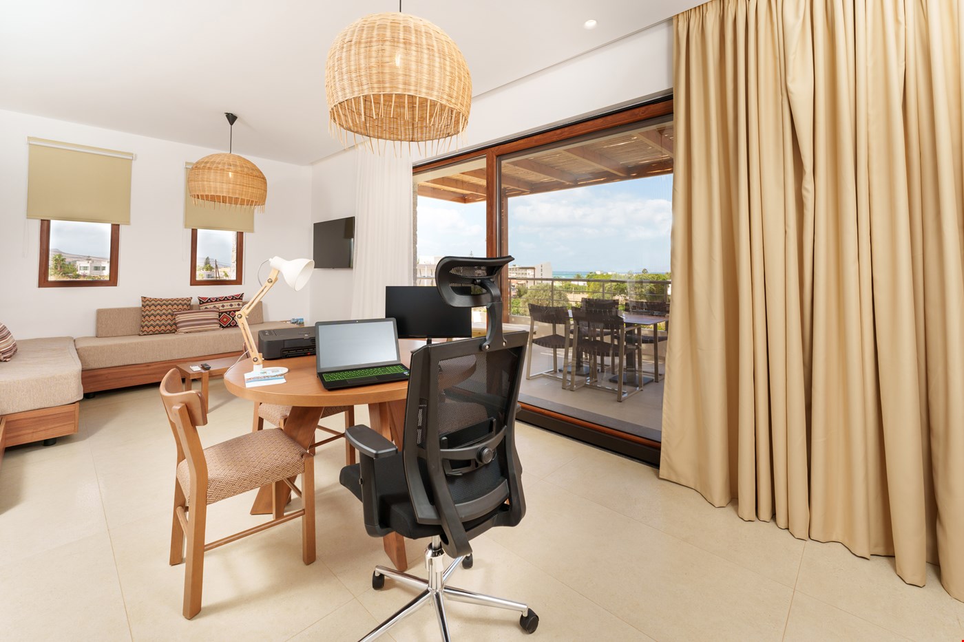 Hotel Heraklion Greece nomad remote 50dba1b3-8a7a-42a3-9fad-94f04cefd74e_DSC01543.jpg
