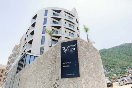 Valza Boutique Hotel image