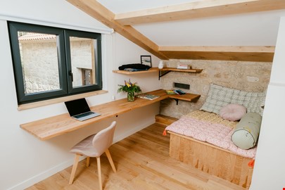 iSlow Coliving workspace image