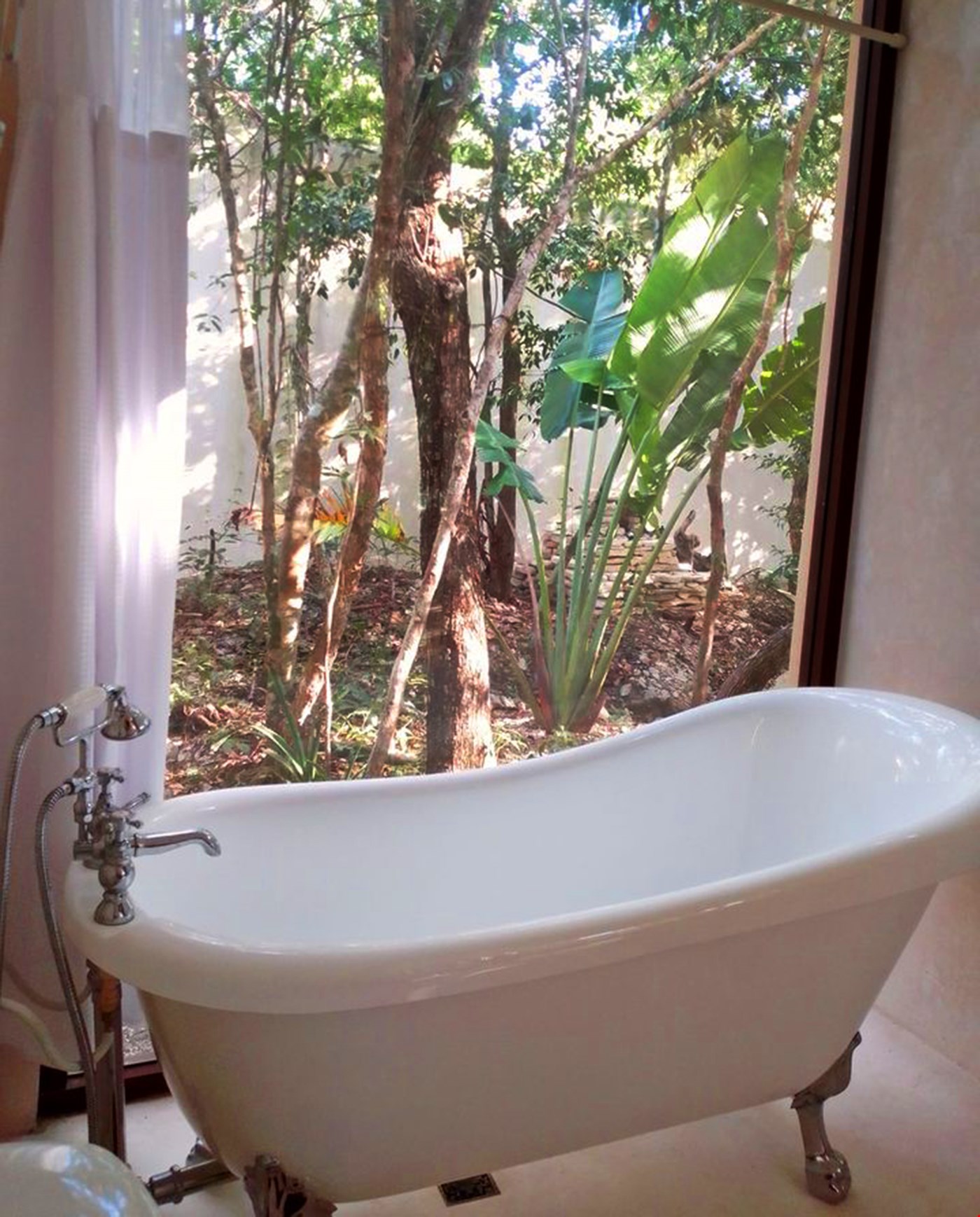 Hotel chemuyil tulum Mexico nomad remote 6b6c9150-87b6-4e68-b805-bd40e8f3e0a3_BAOC1B.jpg