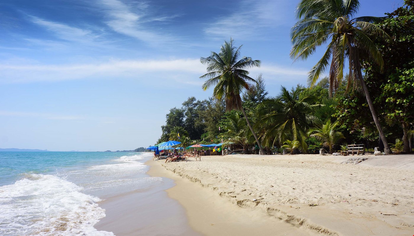 Hotel Kram / Mae Phim Beach Thailand nomad remote 17616b9d-99c0-4c82-8624-918c66991d9d_thailandprivatepoolvillabeach2.jpg