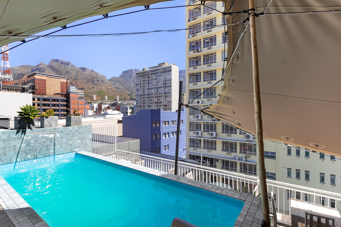 Hotel Cape Town South Africa nomad remote b734b5ba-d510-4740-8178-b02d055a6923_pool.jpg