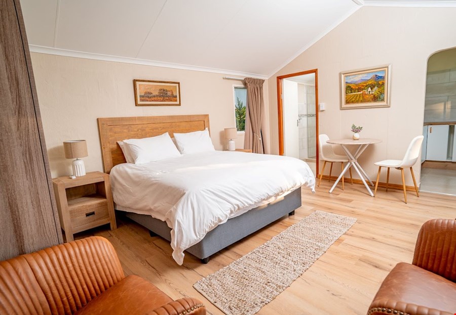 Hartbeespoort stays for digital nomads fd55fc8b-0c44-4ded-93dd-f0f4fc5243a2_JOS00981Resize.jpg